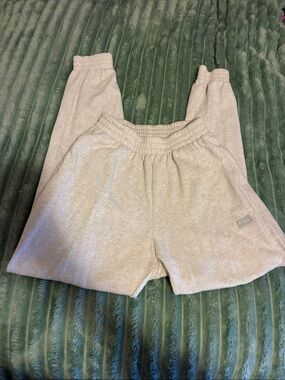 PINK Victoria's Secret Light Gray sweatpants